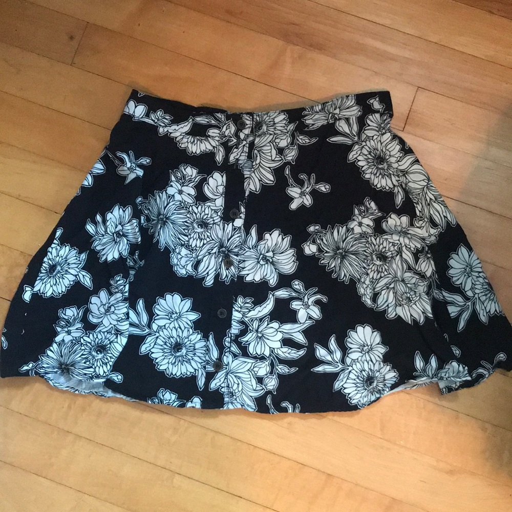 Forever 21 Floral Button Up Skirt